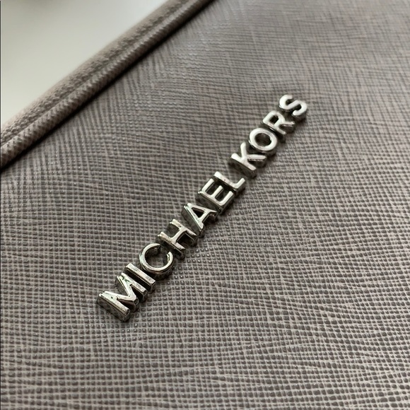 Michael Kors Other - Michael Kors laptop case